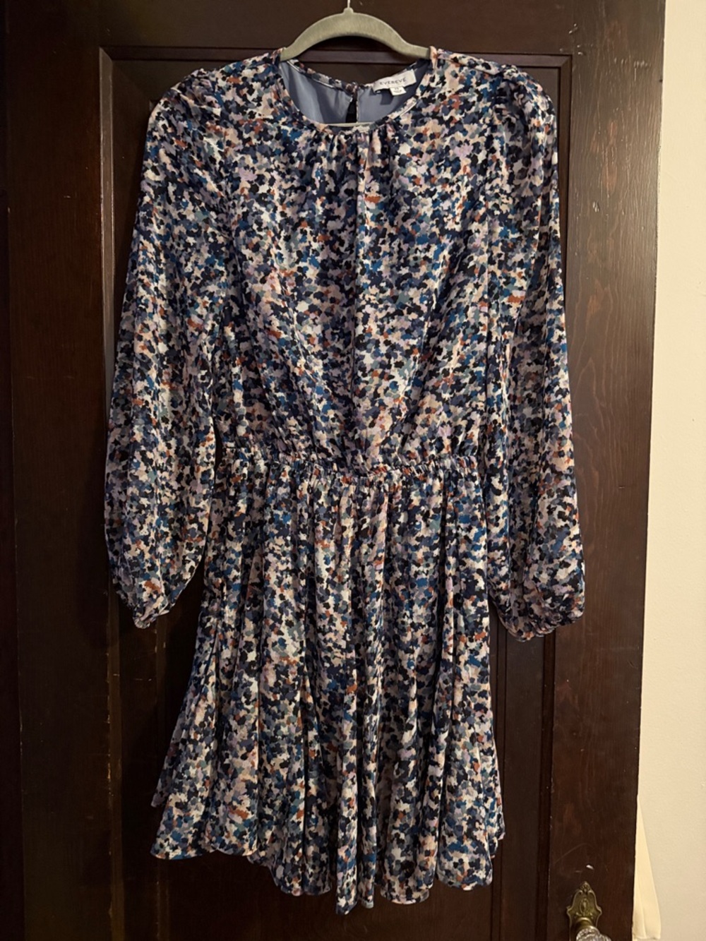 NWOT EVEREVE Multicolor Floral Print Dress in Navy, Blue & Blush